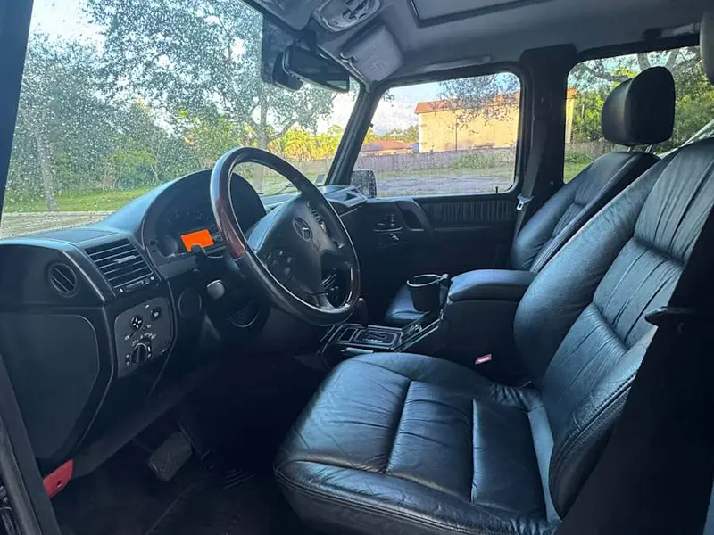 2002 Mercedes-Benz G500 — photo 7 of 8
