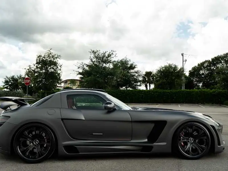 2011 Mercedes-Benz SLS AMG — photo 2 of 8