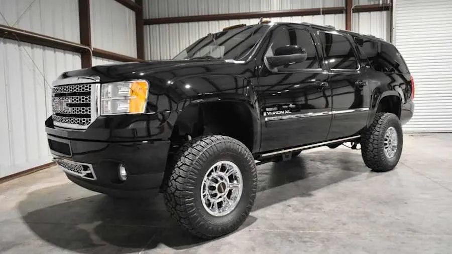 Black 2009 GMC Yukon 2500 XL