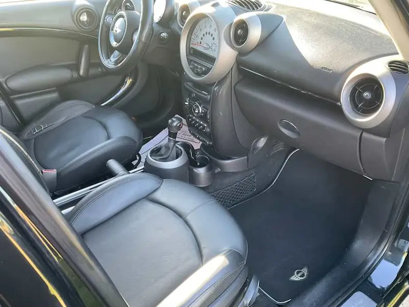 2012 Mini Cooper Countryman S — photo 6 of 8