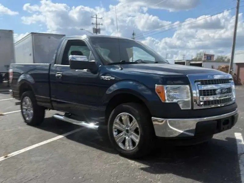 2013 Ford F-150 — photo 4 of 8
