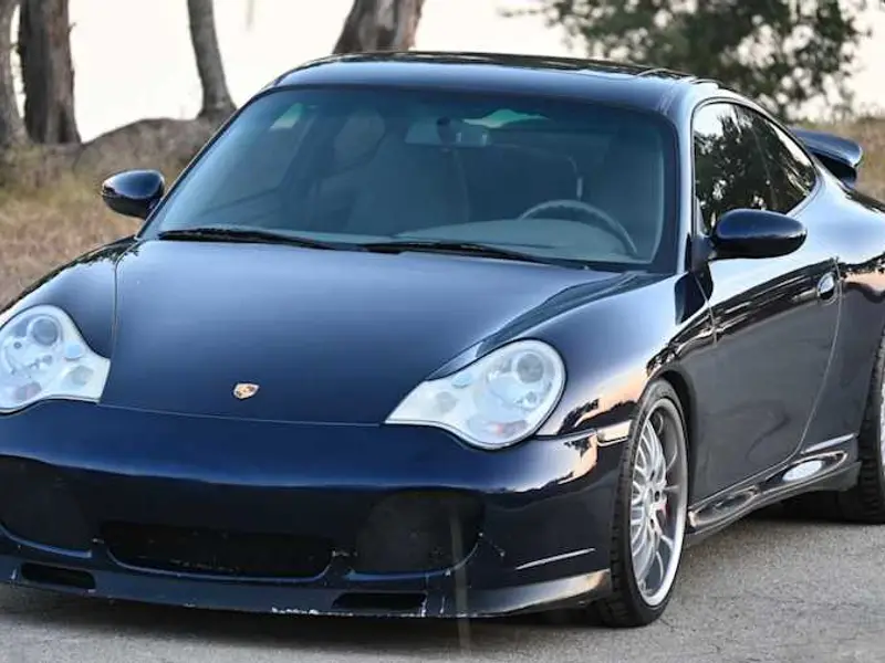 2003 Porsche 911 Carrera 4S — photo 1 of 8