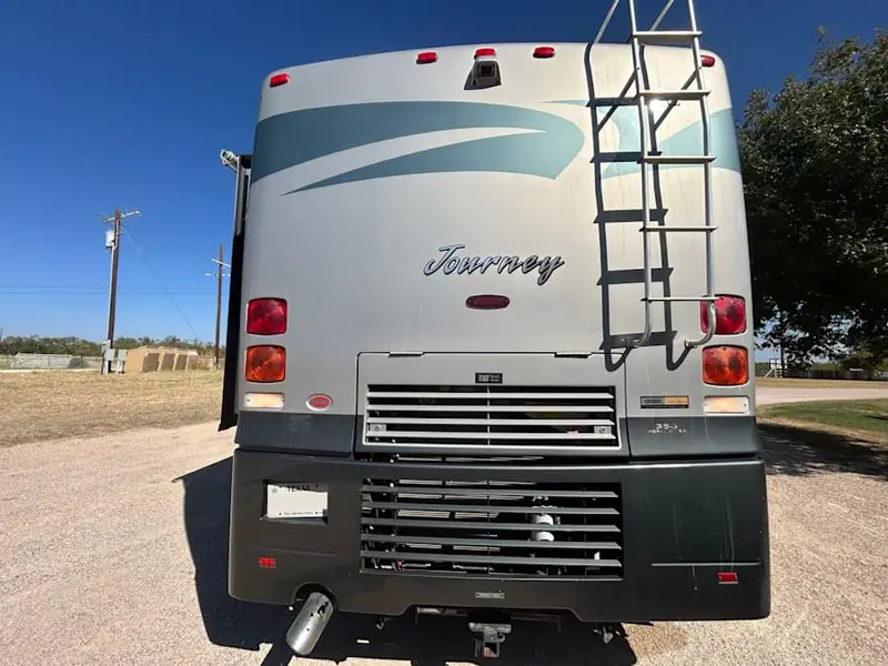2007 Winnebago Journey — photo 7 of 8