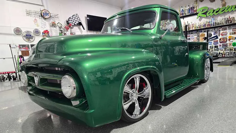 Hunter Green 1953 Ford