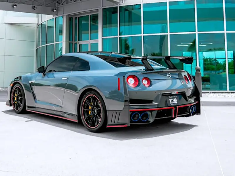 2024 Nissan GT-R NISMO — photo 7 of 8