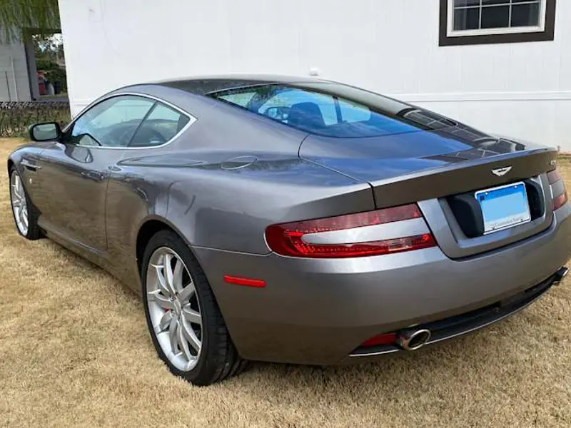 2005 Aston Martin DB9 — photo 5 of 8