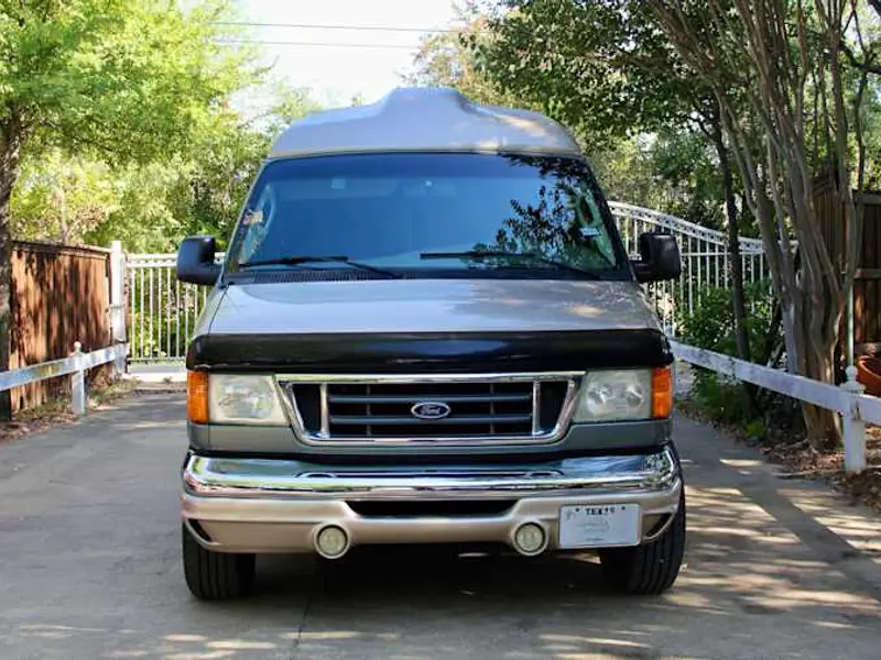 2006 Ford E-350 Regency High Top — photo 2 of 8