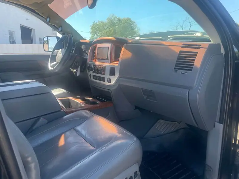 2007 Dodge Ram 2500 Laramie — photo 8 of 8