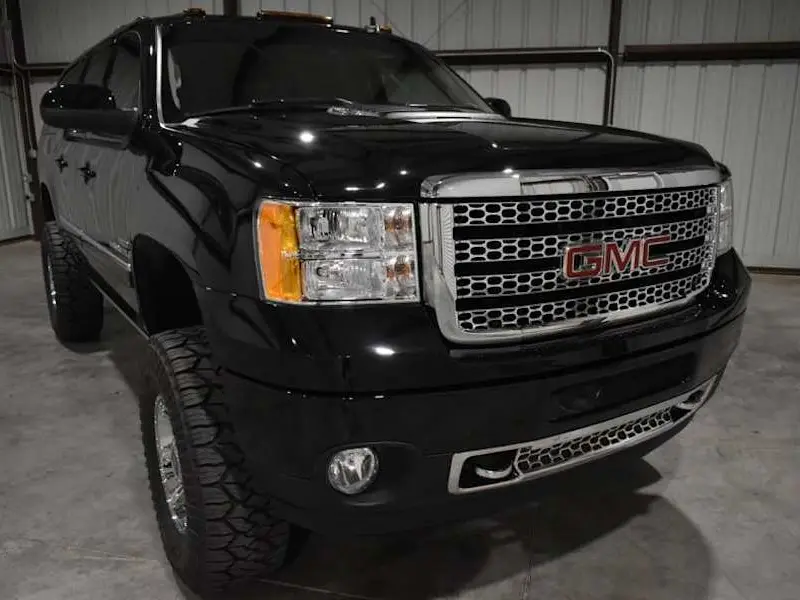 2009 GMC Yukon 2500 XL — photo 6 of 8