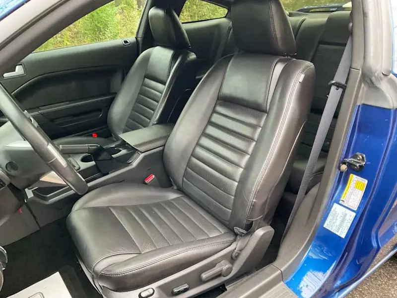 2007 Ford Mustang GT — photo 7 of 8
