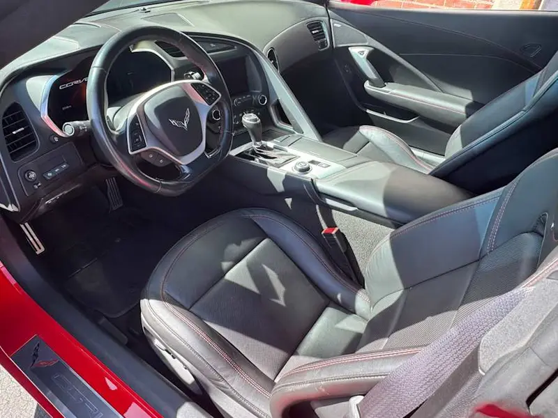 2016 Chevrolet Corvette Z51 — photo 7 of 8