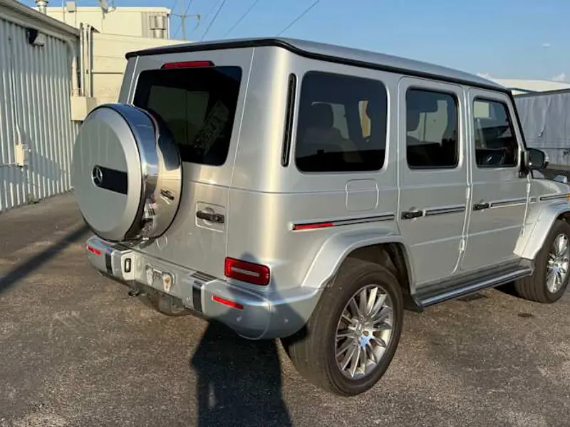 2019 Mercedes-Benz G550 — photo 3 of 8