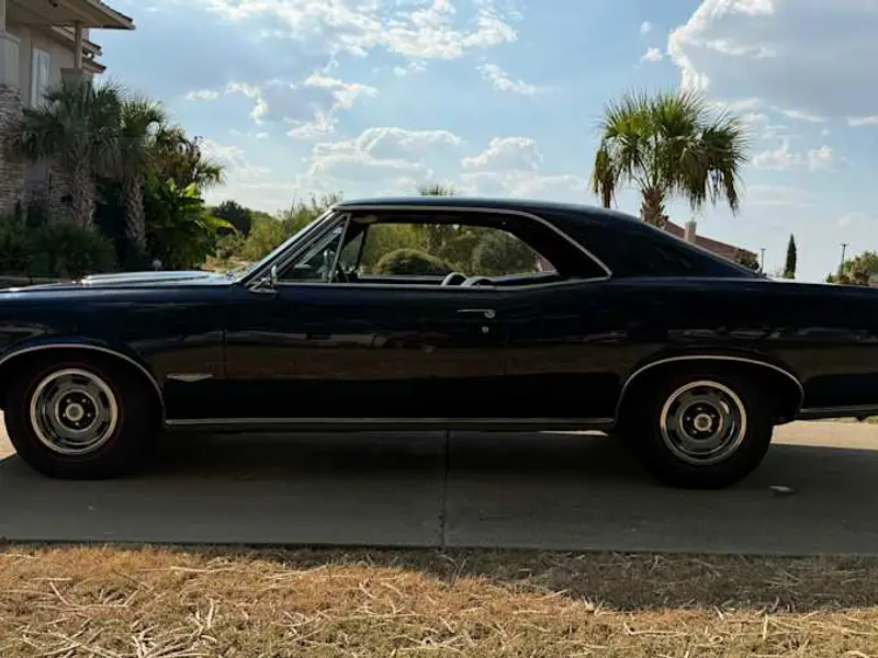1966 Pontiac GTO — photo 6 of 8