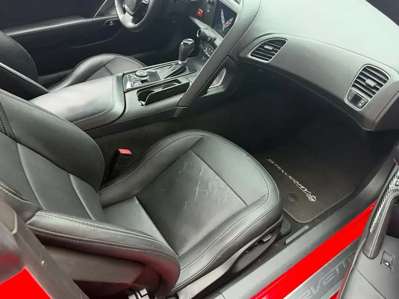 2014 Chevrolet Corvette — photo 8 of 8