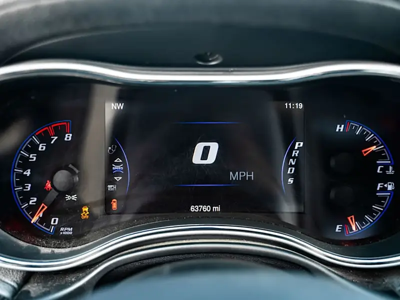 2015 Jeep Grand Cherokee SRT — photo 8 of 8