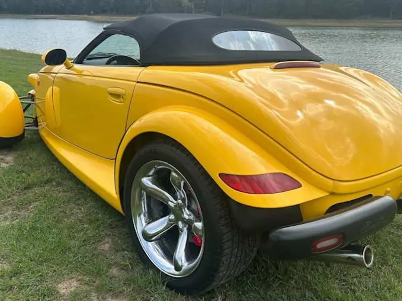 2000 Plymouth Prowler — photo 6 of 8