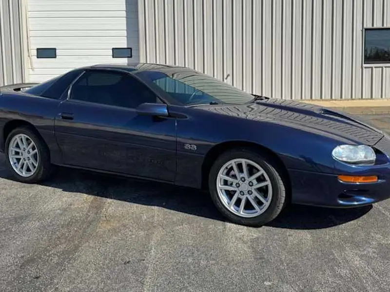 2002 Chevrolet Camaro SS — photo 5 of 8