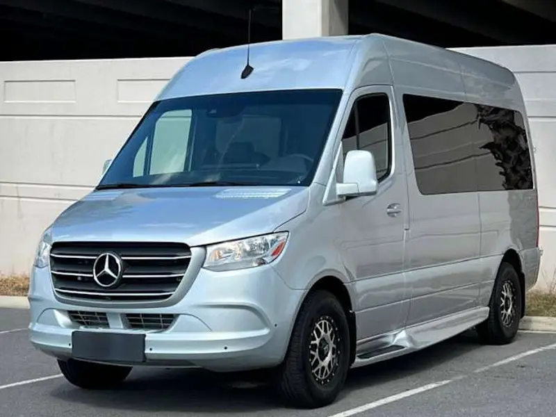 2021 Mercedes-Benz Sprinter 2500 Earth Explorer — photo 1 of 8