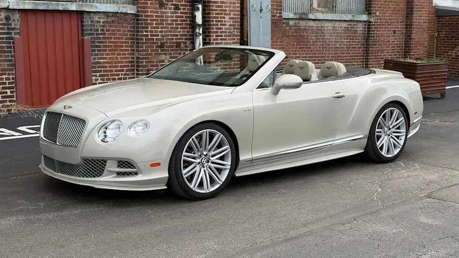 White Sand 2014 Bentley Continental GT Speed