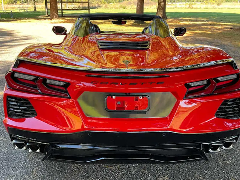 2023 Chevrolet Corvette 2LT — photo 5 of 8