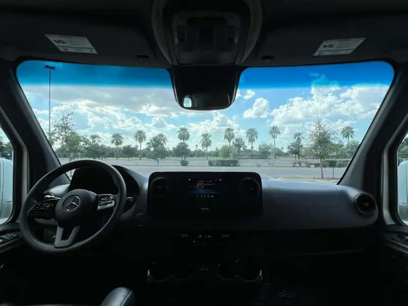 2021 Mercedes-Benz Sprinter 2500 Earth Explorer — photo 5 of 8