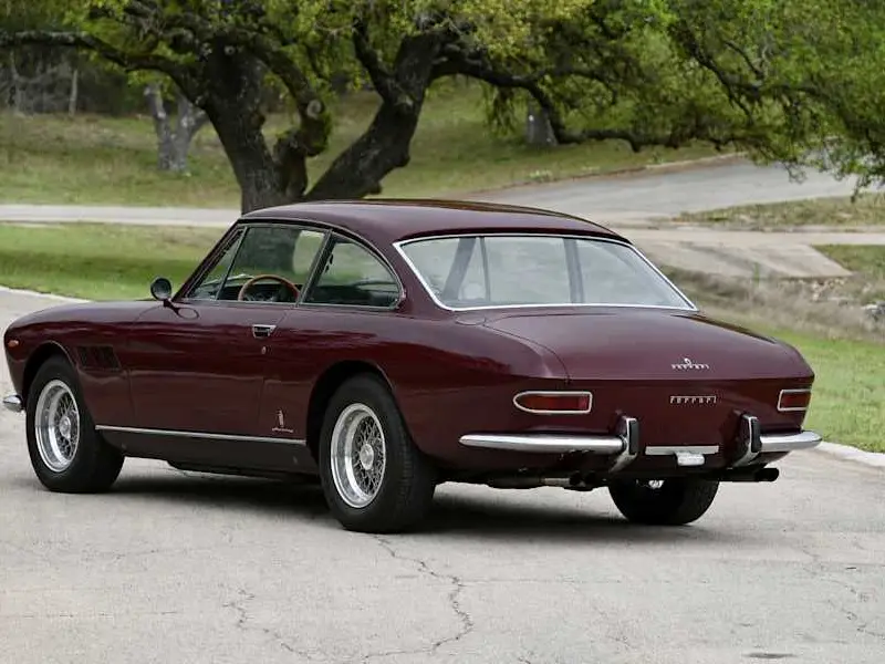 1965 Ferrari 330 2+2 — photo 5 of 8