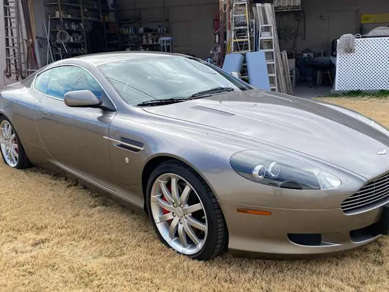 2005 Aston Martin DB9 — photo 4 of 8