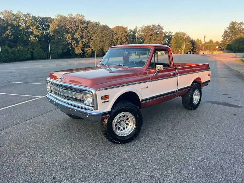 1970 GMC K10 — photo 7 of 8