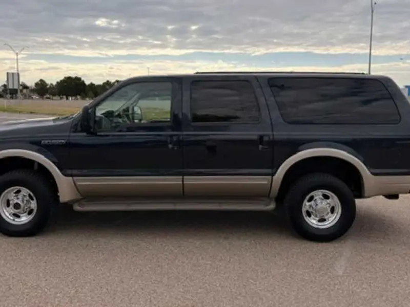 2001 Ford Excursion Limited — photo 2 of 8