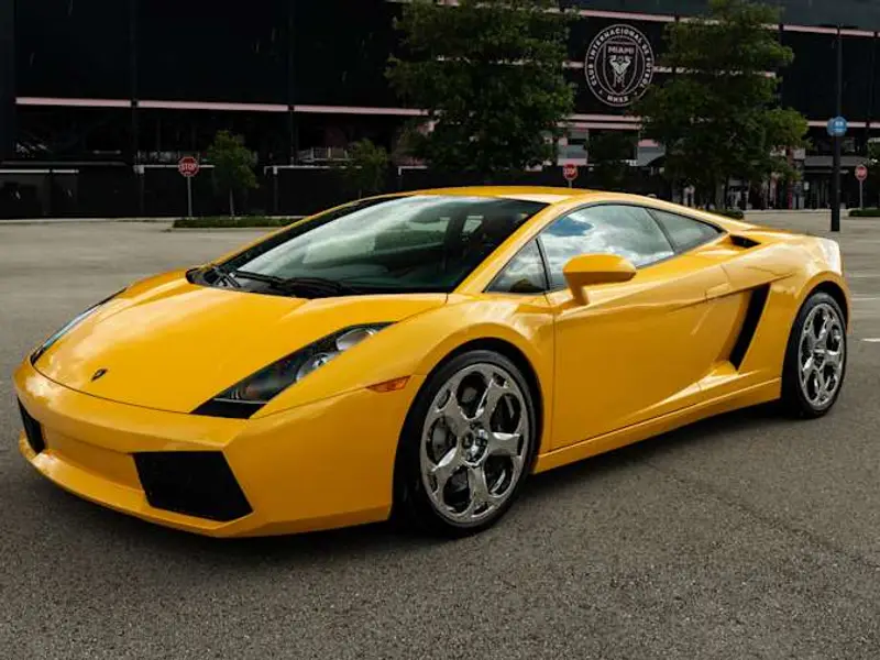 2004 Lamborghini Gallardo — photo 1 of 8