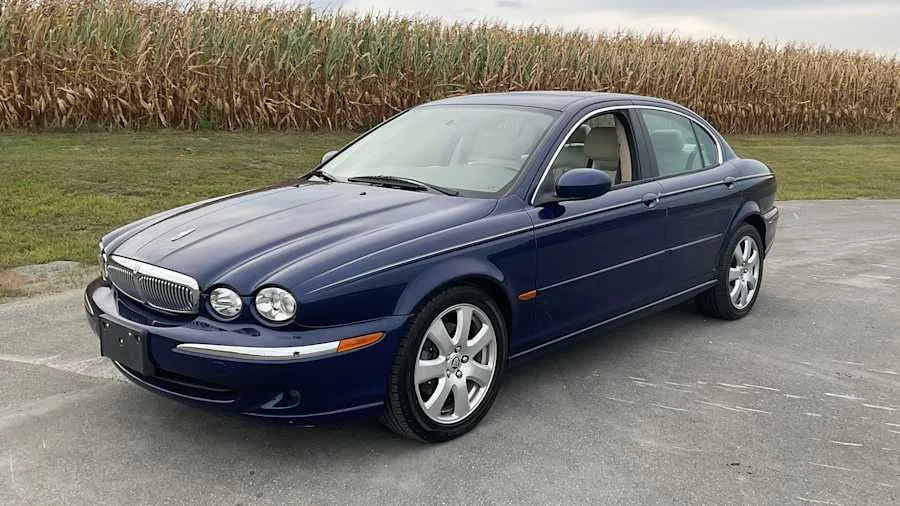 Blue 2005 Jaguar X-Type