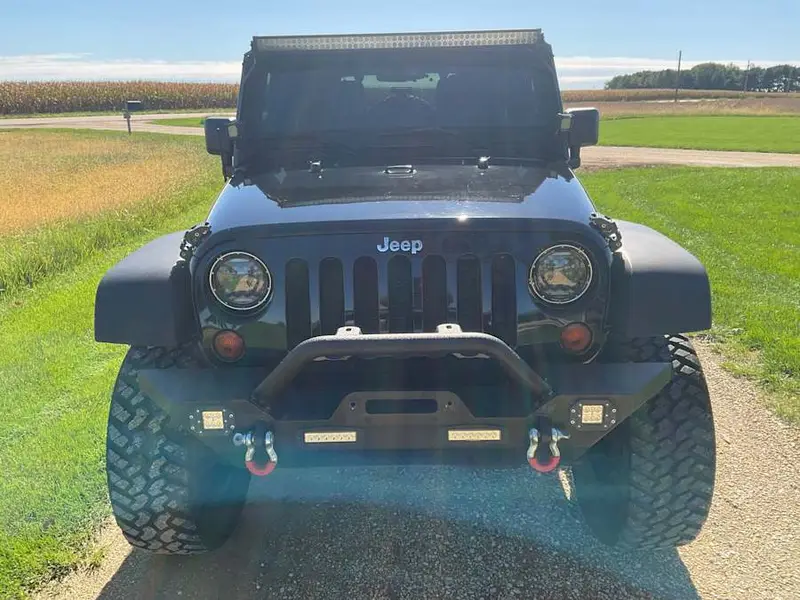 2013 Jeep Wrangler Unlimited Sport — photo 4 of 8
