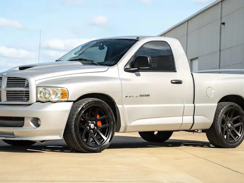 2005 Dodge Ram SRT-10 — photo 1 of 8