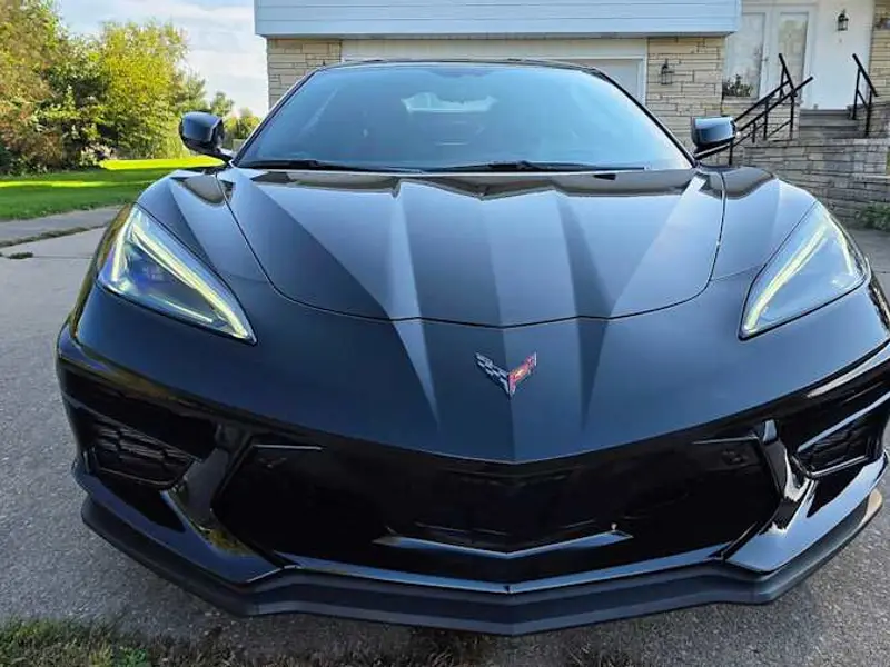 2022 Chevrolet Corvette 2LT — photo 4 of 8