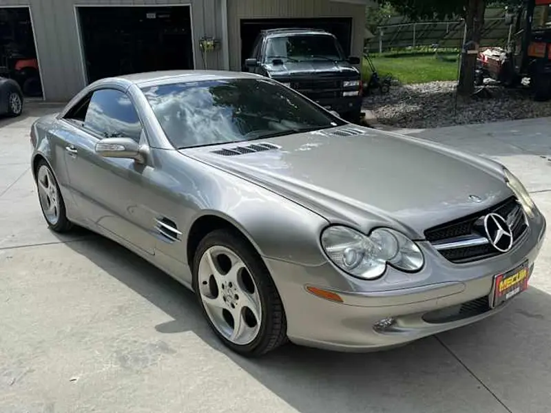 2004 Mercedes-Benz SL500 — photo 1 of 8