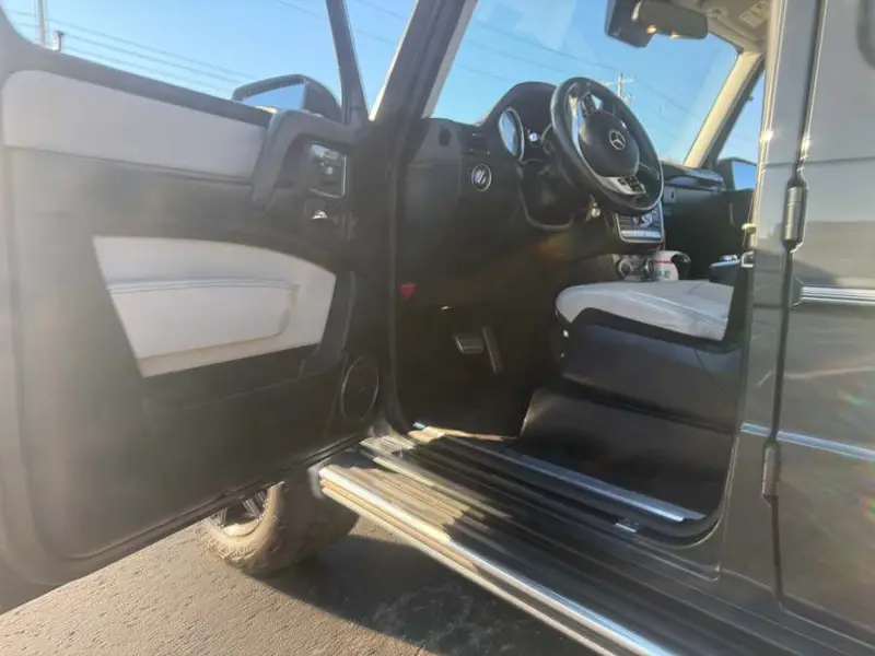 2015 Mercedes-Benz G550 — photo 6 of 8