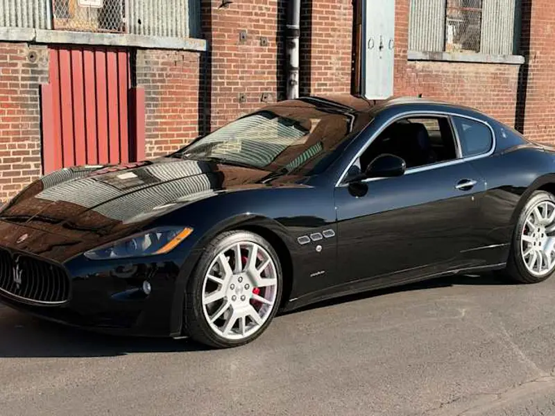 2009 Maserati Granturismo S — photo 1 of 8