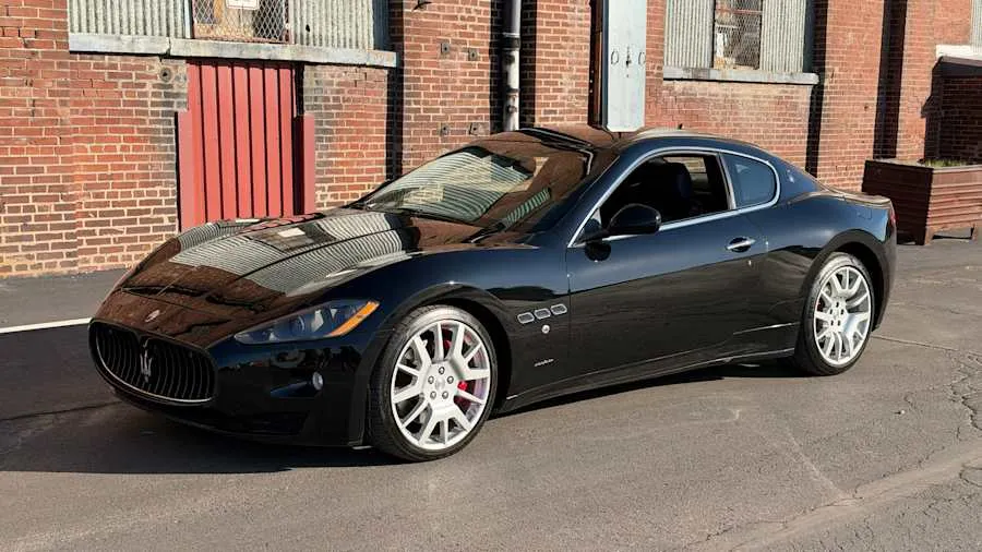 Black 2009 Maserati Granturismo S