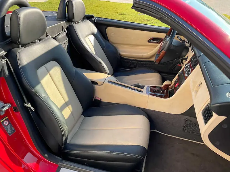 2001 Mercedes-Benz SLK320 — photo 7 of 8