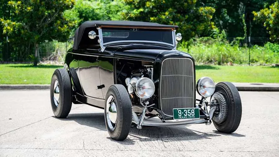 Black 1932 Ford Hi-Boy
