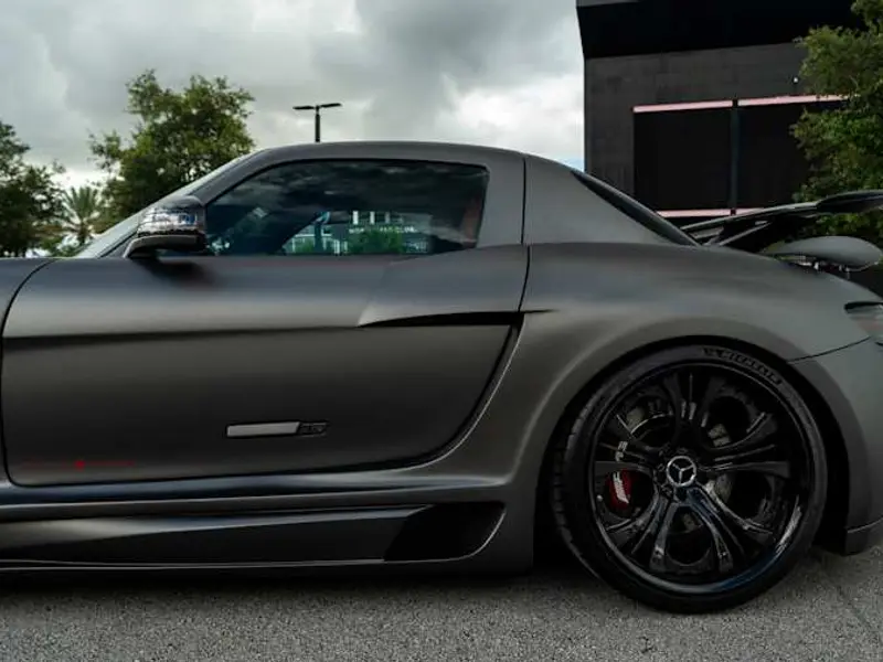 2011 Mercedes-Benz SLS AMG — photo 8 of 8