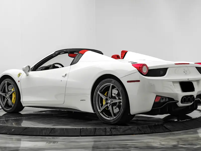 2015 Ferrari 458 Spider — photo 3 of 8