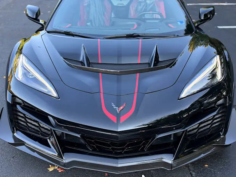 2027 Chevrolet Corvette ZR1 3LZ — photo 6 of 8