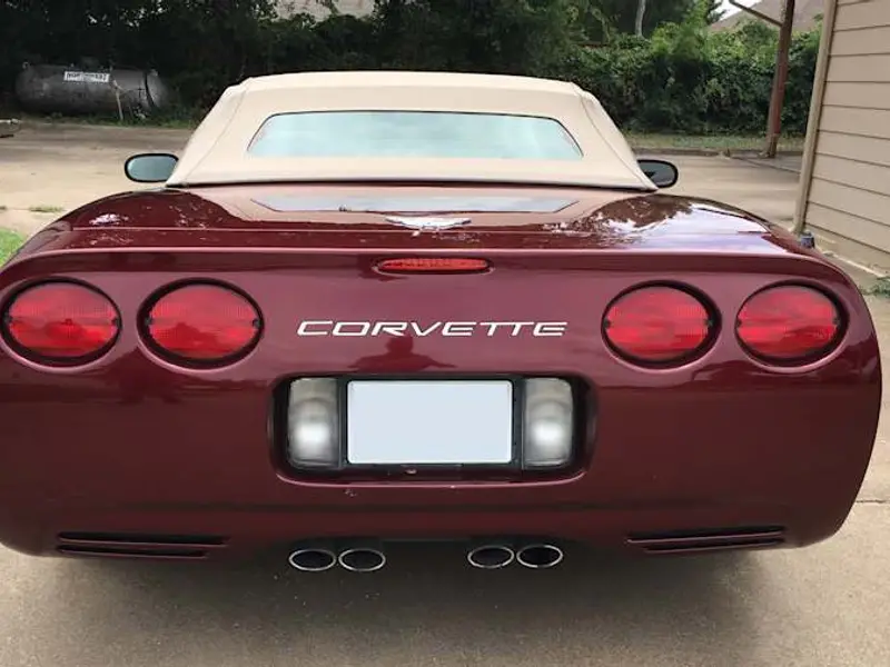 2003 Chevrolet Corvette 50th Anniversary — photo 3 of 8
