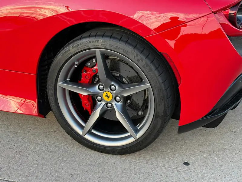 2021 Ferrari F8 Spider — photo 8 of 8