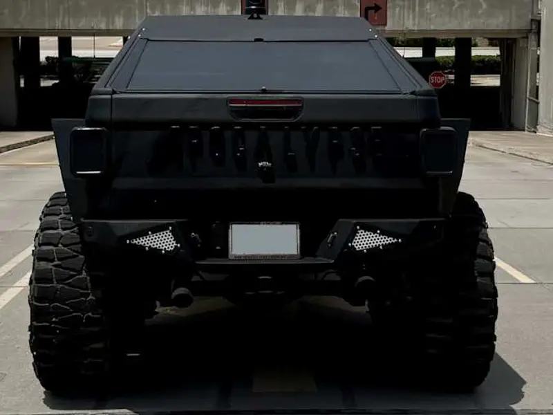 2021 Jeep Gladiator Apocalypse Hellfire 6x6 — photo 8 of 8