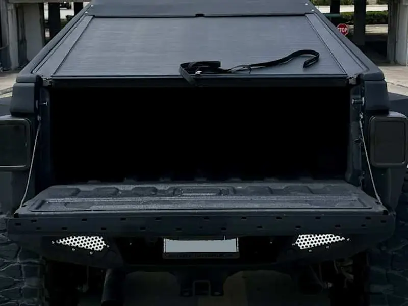 2021 Jeep Gladiator Apocalypse Hellfire 6x6 — photo 6 of 8