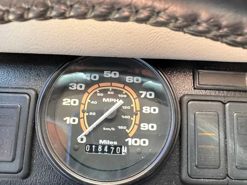 1998 Am General Hummer H1 — photo 8 of 8