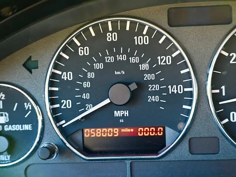 2000 BMW Z3 — photo 7 of 8