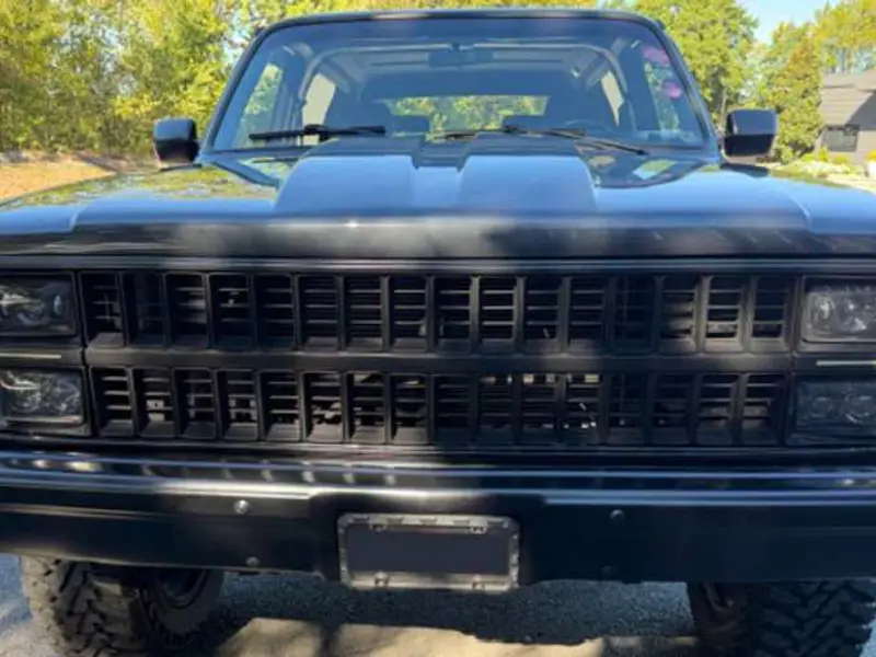 1987 GMC K5 Jimmy Sierra — photo 6 of 8